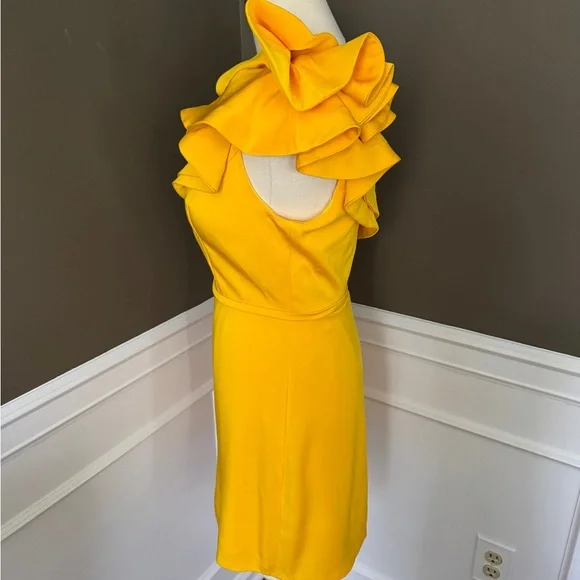 Mac Duggal Ine Shoulder Ruffle Dress in Lemon. Size 0. NWT. - Picture 5 of 7
